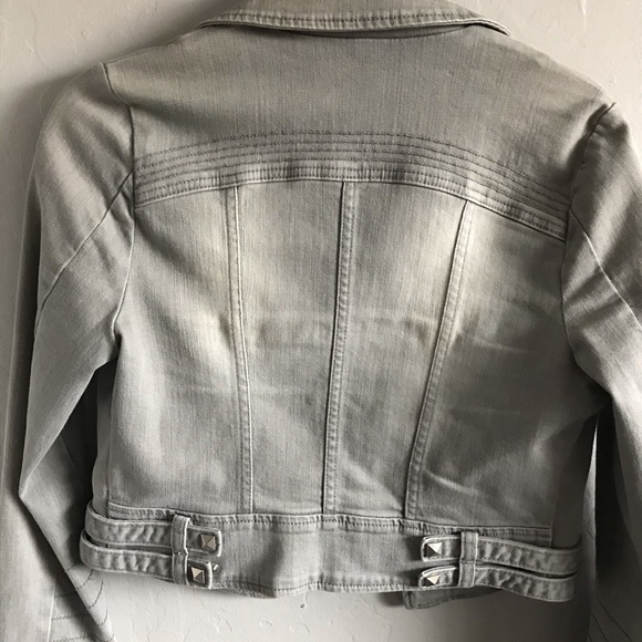 Gray Denim Jacket - Picture 5 of 5